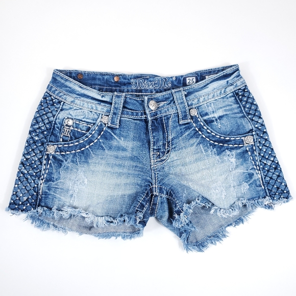 Women's Miss Me Mid Rise Shorts Distressed Size 25 Rhinestone - Picture 1 of 6